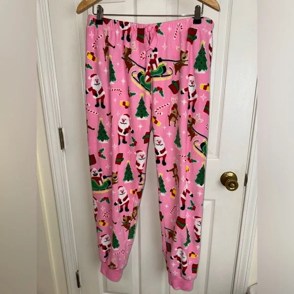 Holiday Pajamas Women’s XL - Picture 5 of 7